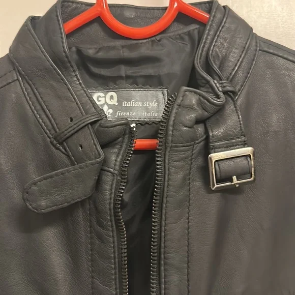 GQ Firenze-Italia Pure Leather short jacket! Classy, stylish, sassy!UK S/M! NWOT - Picture 3 of 16